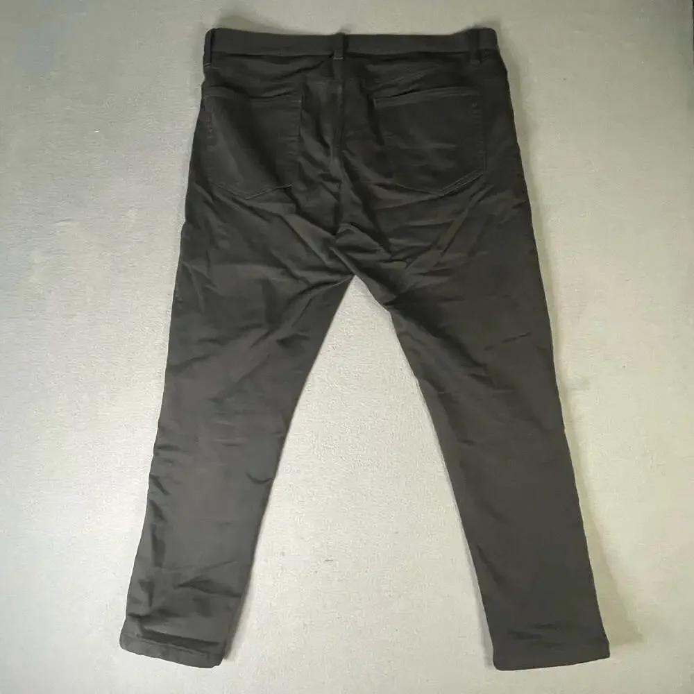 Banana Republic Dark Gray The Traveler Slim Fit men’s pants size 36x30